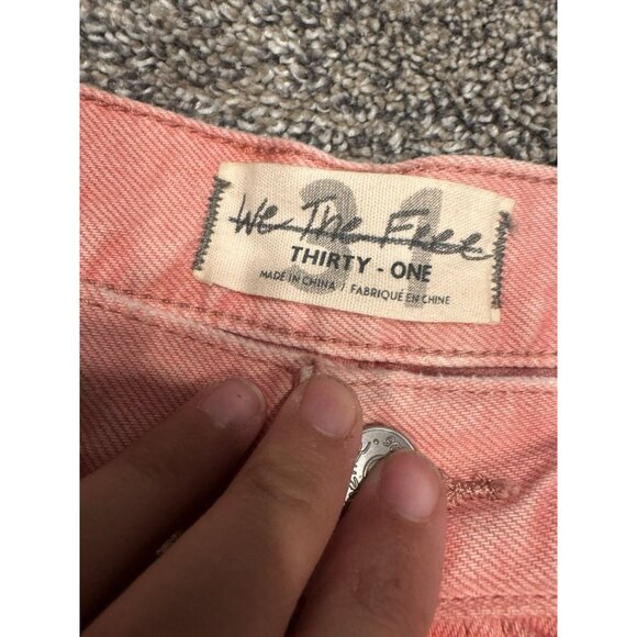 Free People We The Free Pink Cut Off Shorts Size 31 EUC - Picture 4 of 9